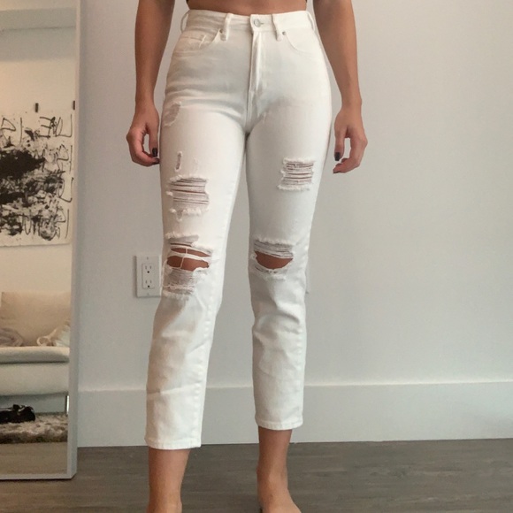 PacSun Ripped White Mom Jeans - Picture 1 of 4
